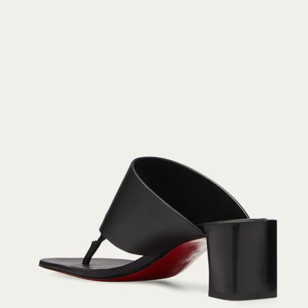 Christian Louboutin flip flop sandals calf leather with quilted logo